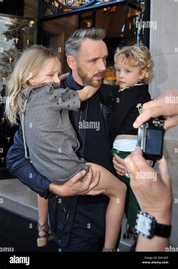 Alasdhair Willis Bio, Kids & Facts About Stella McCartneys Husband ·