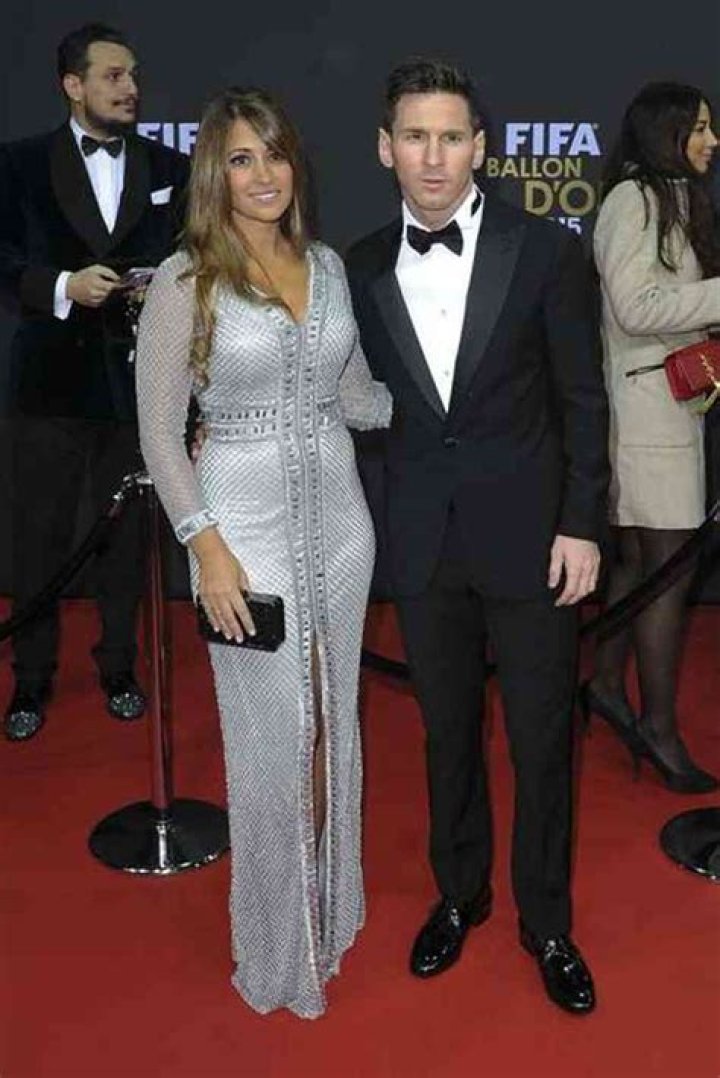 Antonella Roccuzzo Bio, Age, Height, Facts About Messis Wife ·