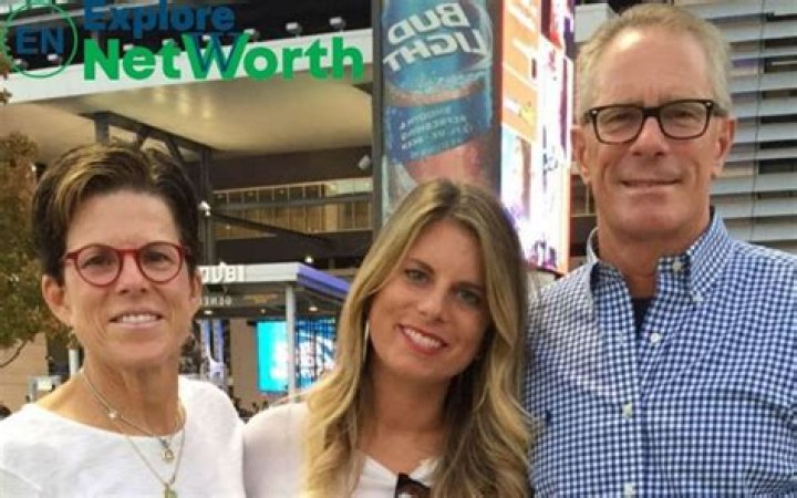 Ashton Meem Net Worth, Wiki, Biography, Age, Husband, Parents, Nationality, Photos, & More ·