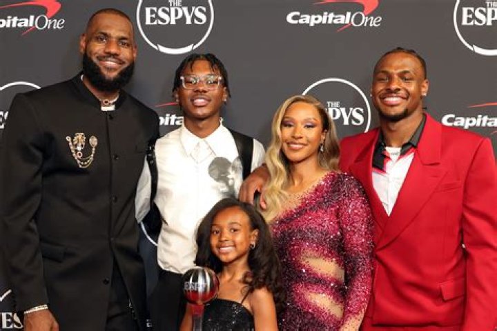 Corey Reynolds Wife And Family Facts To Know correo ·