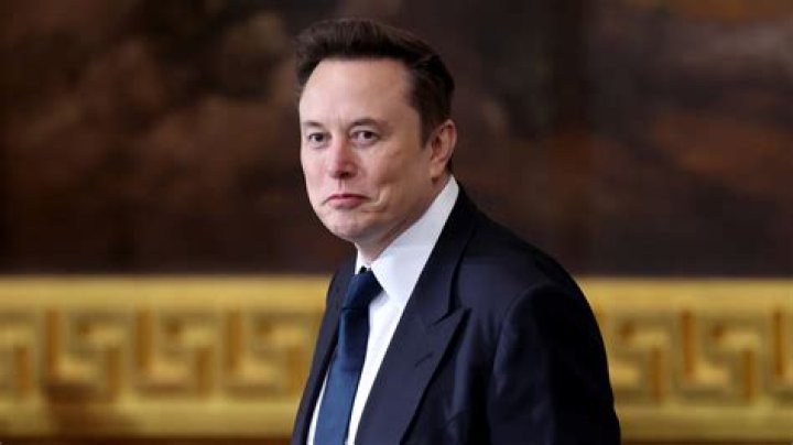 How Tall is Elon Musk? A Look at the Billionaires Physical Features