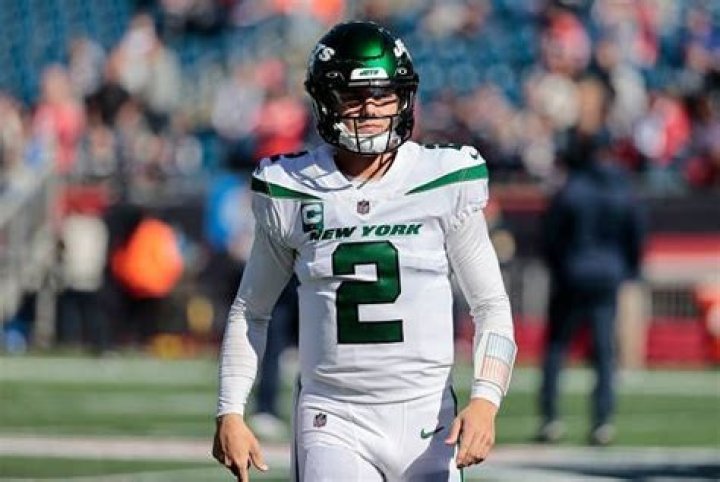 How Tall Is Zach Wilson?