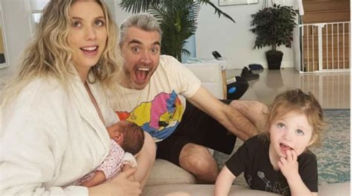 Is Laura Clery Splitting With Her Husband Stephen Hilton In 2022? Couple Relationship Status And Kid ·