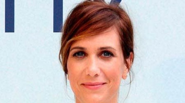 Kristen Wiig Height, Weight, Age, Boyfriend, Family, Facts, Biography