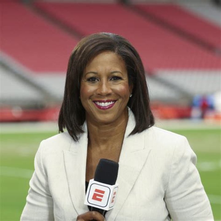 Lisa Salters Net Worth; Wealth Of The ESPN Journalist