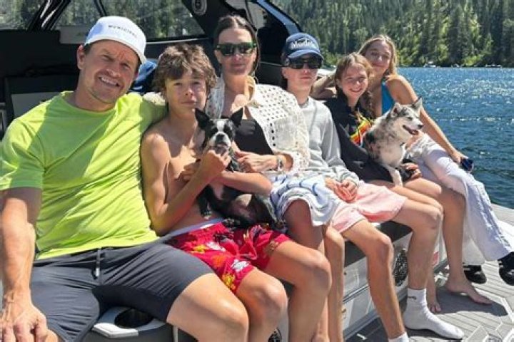 Mark Meadows Wife, Family and Children ·
