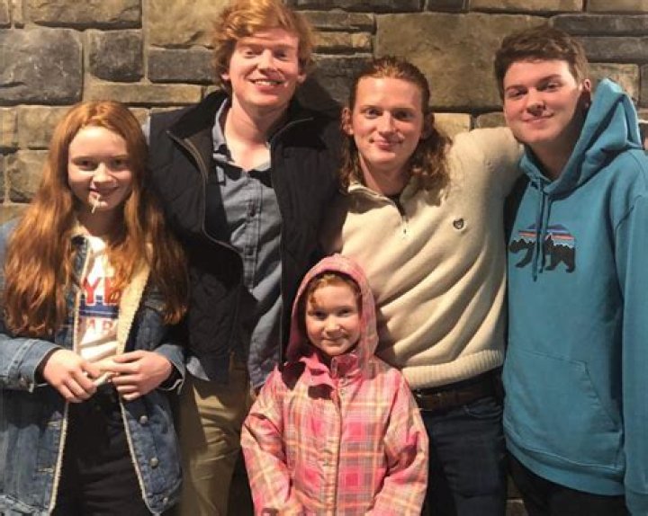 Meet Siblings Of Saddie Sink Sister Jacey Sink And Brothers Mitchell Sink And Spencer Sink