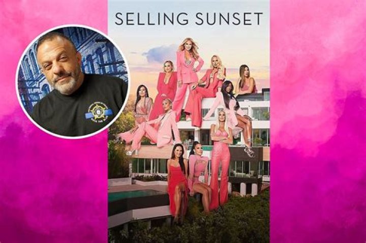 Selling Sunset Billionaire Adam Weitsman Wife Kim Weitsman and Kids ·