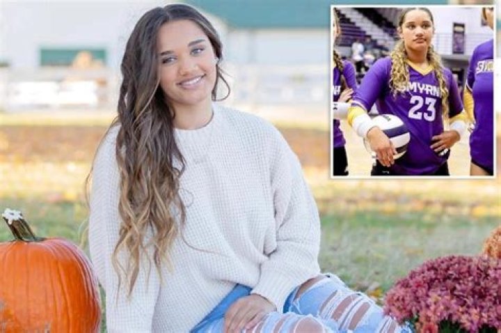 Star teen volleyball player loses legs in crash caused by unlicensed driver in St. Louis ·