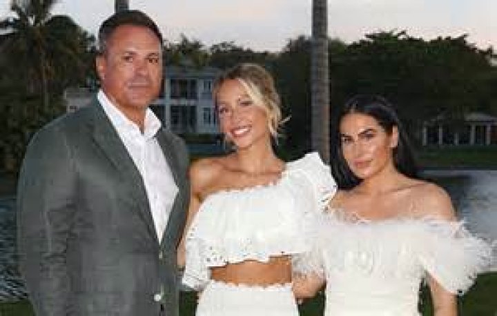 Tiktok Fame Alix Earle Breaks Silence On Fathers Affair With Ashley Dupr ·