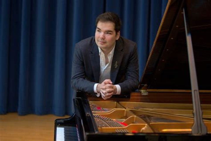 Unveiling The Genius Of Justin Avoth: Discoveries And Insights Await!