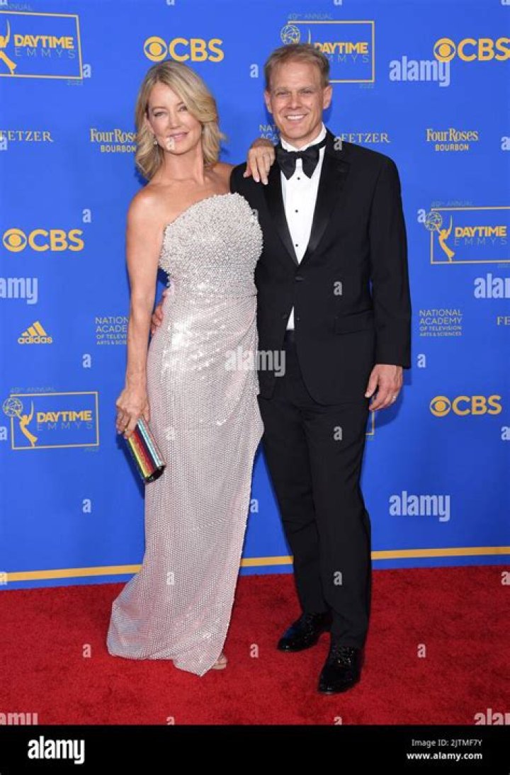 Unveiling The Multifaceted World Of Curtis Gilliland: Cynthia Watros' Husband