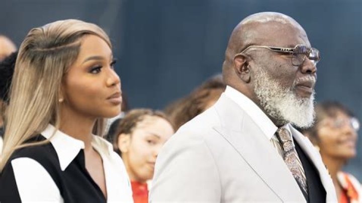 Unveiling The Untold Story Of Sarah Jakes Roberts: Discoveries And Insights