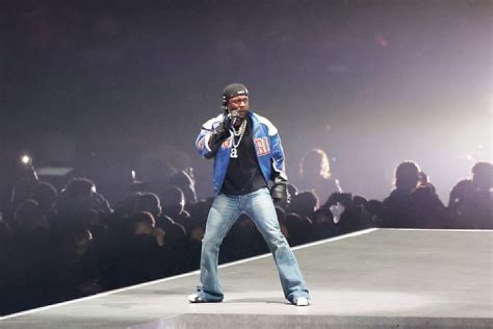 Who Is Kendrick Lamar's Mother? ·