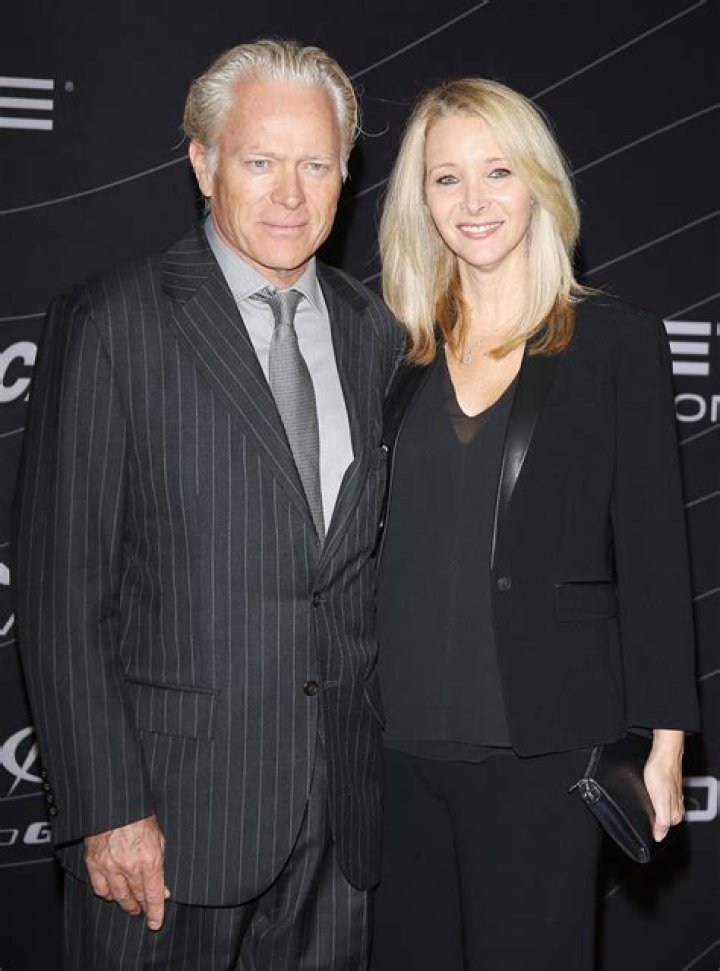 Who is Lisa Kudrow's Husband Michel Stern? His Age, Family, Bio
